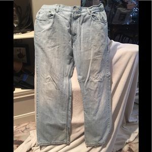 Levi’s 569 light blue denim
